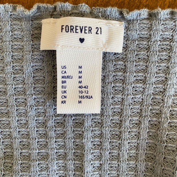 Forever 21 Crop Top Tee - Picture 4 of 5